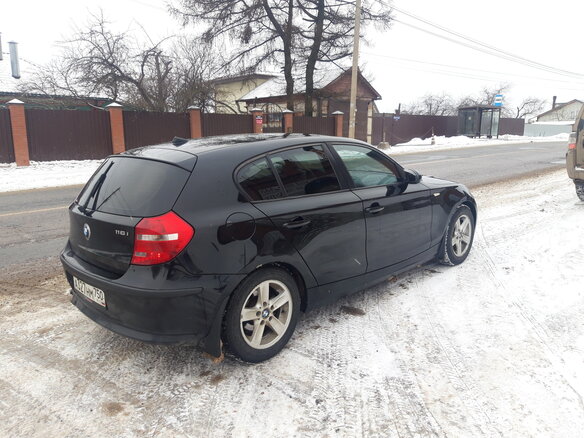 2008 BMW 1 серии 116i I (E81/E82/E87/E88) Рестайлинг, чёрный, 790000 рублей - вид 5