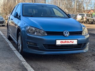 2013 Volkswagen Golf VII, голубой, 2050000 рублей, вид 1