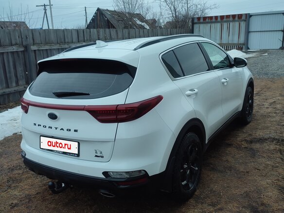 2021 Kia Sportage IV Рестайлинг, белый, 3150000 рублей - вид 8