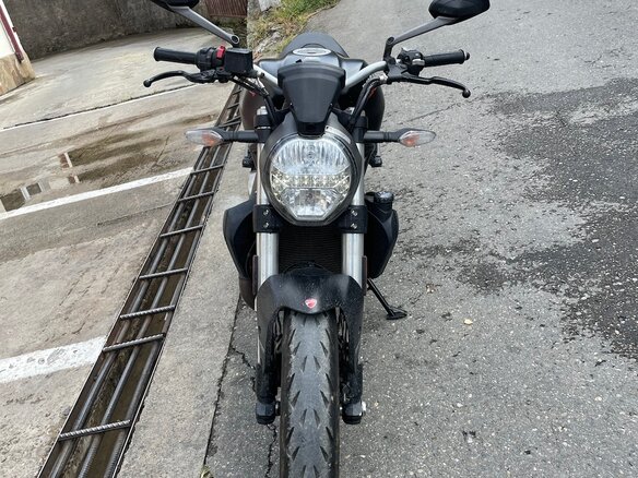 2019 Ducati Monster 821, чёрный, 950000 рублей - вид 4