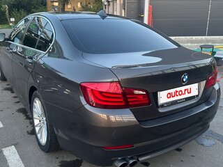 2012 BMW 5 серии 520i VI (F10/F11/F07), коричневый, 1450000 рублей, вид 3
