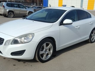 2012 Volvo S60 II, белый, 985000 рублей, вид 3