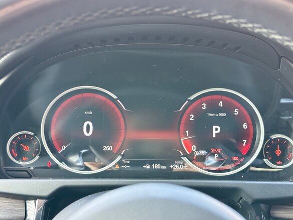 2015 BMW X6 50i II (F16), чёрный, 2100000 рублей - вид 13