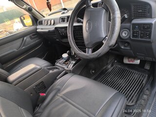 1995 Toyota Land Cruiser 80 Series Рестайлинг, зелёный, 2340000 рублей, вид 4