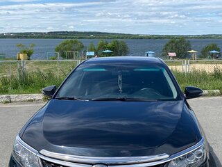 2017 Toyota Camry VII (XV50) Рестайлинг 2, серый, 2590000 рублей, вид 1