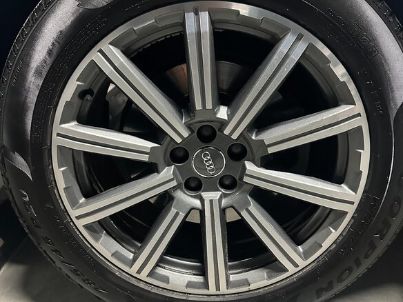 2018 Audi Q7 II (4M), белый, 3750000 рублей - вид 5