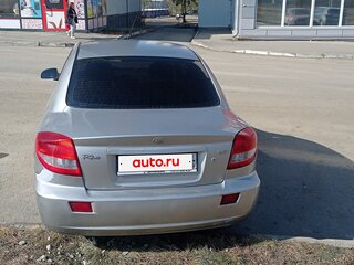 2004 Kia Rio I Рестайлинг, серебристый, 350000 рублей, вид 4