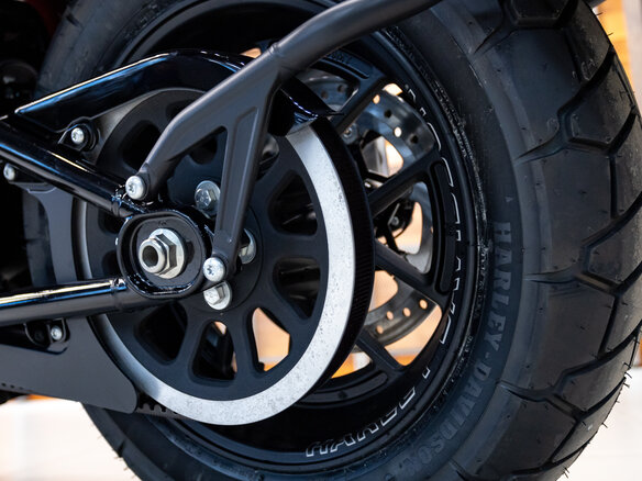 2024 Harley-Davidson Fat Bob, красный, 2700000 рублей - вид 23