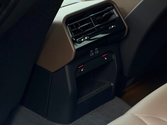 2024 BMW 5 серии 523d VIII (G60/G61/G68), серый - вид 5
