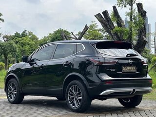 2025 Nissan Qashqai II Рестайлинг 2, чёрный, 1940000 рублей, вид 4