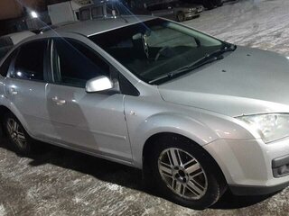 2005 Ford Focus II, серебристый, 425000 рублей, вид 2
