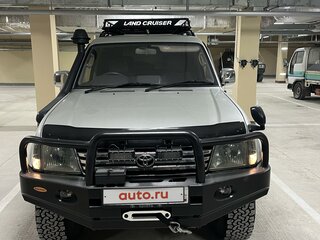 2001 Toyota Land Cruiser Prado 90 Series Рестайлинг, серый, 2550000 рублей, вид 2