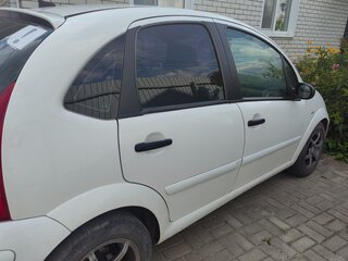 2007 Citroen C3 I Рестайлинг, белый, 390000 рублей, вид 4