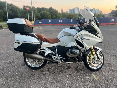2022 BMW R 1250 RT, белый, 2350000 рублей, вид 3