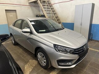 2026 Lada (ВАЗ) Vesta I Рестайлинг (NG), серебристый, 1750000 рублей, вид 2