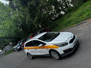 2017 Kia Ceed II Рестайлинг, белый, 490000 рублей, вид 4