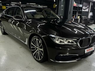 2015 BMW 7 серии Long 750Li xDrive VI (G11/G12), коричневый, 3800000 рублей, вид 3