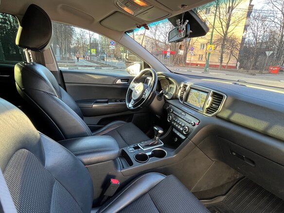 2016 Kia Sportage IV, чёрный, 1990000 рублей - вид 10