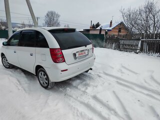 1999 Toyota Nadia, белый, 610000 рублей, вид 4