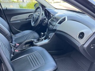 2013 Chevrolet Cruze I Рестайлинг, чёрный, 490000 рублей, вид 5