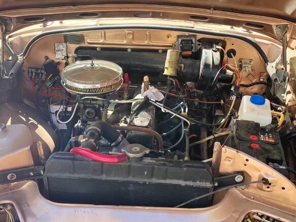 1966 ГАЗ 21 «Волга» 21Р, золотистый, 950000 рублей - вид 12