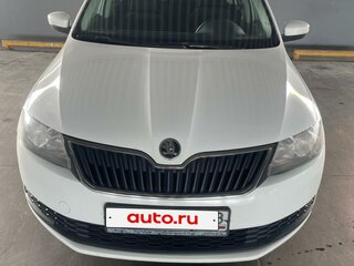 2018 Skoda Rapid I Рестайлинг, белый, 888000 рублей, вид 3