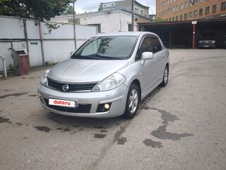 2011 Nissan Tiida I Рестайлинг, серебристый, 500000 рублей, вид 3