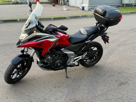 2022 Honda NC 750X, красный, 1150000 рублей, вид 1