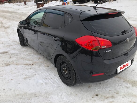 2013 Kia Ceed II, чёрный, 870000 рублей - вид 4