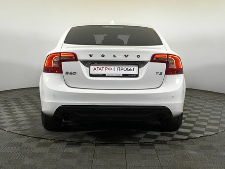 2013 Volvo S60 II, белый, 1090000 рублей, вид 5