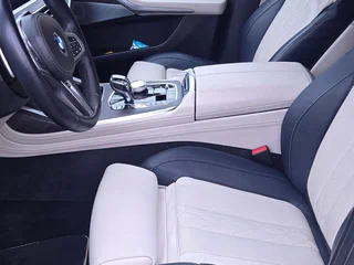 2019 BMW X7 M50d I (G07), чёрный, 6700000 рублей, вид 4