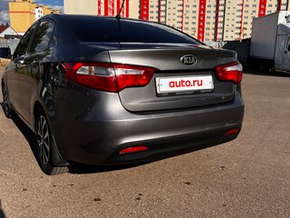 2014 Kia Rio 6-speed III, серый, 1030000 рублей, вид 5