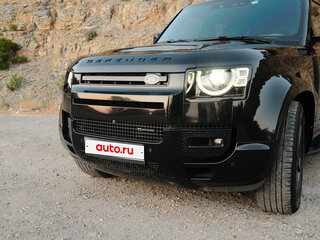 2023 Land Rover Defender 110 II, чёрный, 10800000 рублей, вид 2
