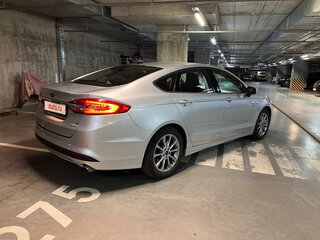 2017 Ford Fusion (North America) II Рестайлинг, серый, 1400000 рублей, вид 2