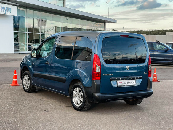 2010 Peugeot Partner II, синий, 540000 рублей - вид 6
