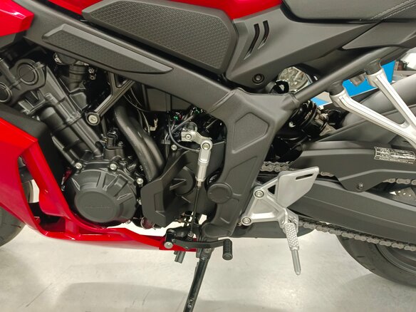 2025 Honda CBR 650R, красный, 1200000 рублей - вид 16