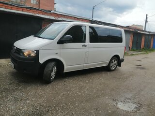 2013 Volkswagen Caravelle T5 Рестайлинг, белый, 1850000 рублей, вид 2