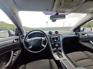 2011 Ford Mondeo IV Рестайлинг, серебристый, 850000 рублей, вид 3