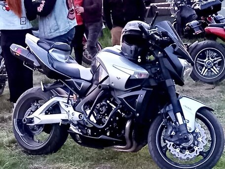 2008 Suzuki B-King, чёрный, 1000000 рублей, вид 5