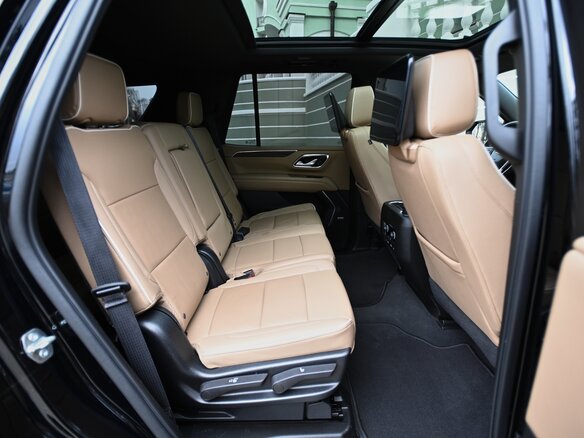 2022 Chevrolet Tahoe V, чёрный, 8500000 рублей - вид 29
