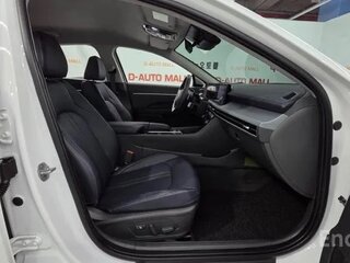 2025 Hyundai Sonata VIII (DN8) Рестайлинг, белый, 2999000 рублей, вид 5