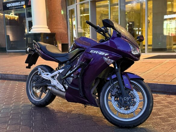 2006 Kawasaki ER-6F (Ninja 650R), пурпурный, 420000 рублей - вид 1
