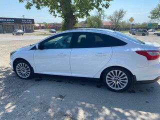 2013 Ford Focus III, белый, 1050000 рублей, вид 2