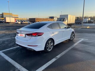 2018 Hyundai Elantra VI (AD), белый, 1450000 рублей, вид 3