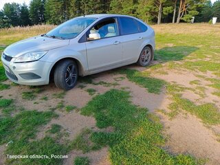 2009 Ford Focus II Рестайлинг, серебристый, 500000 рублей, вид 1