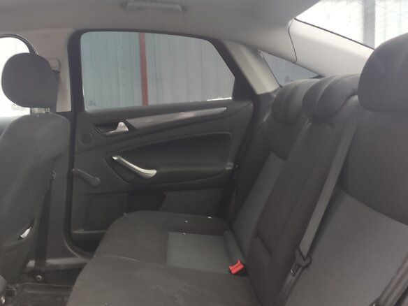 2010 Ford Mondeo IV Рестайлинг, чёрный, 950000 рублей - вид 7
