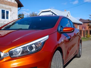 2014 Kia Ceed II, оранжевый, 1200000 рублей, вид 2