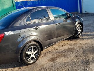 2012 Chevrolet Aveo II, чёрный, 550000 рублей, вид 4