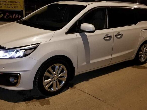 2017 Kia Carnival III, белый - вид 14