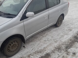 2000 Toyota Platz, серый, 395000 рублей, вид 3
